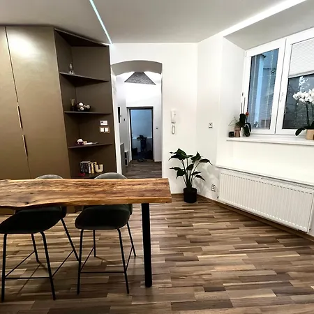 Palackeho Lobby * Olomouc